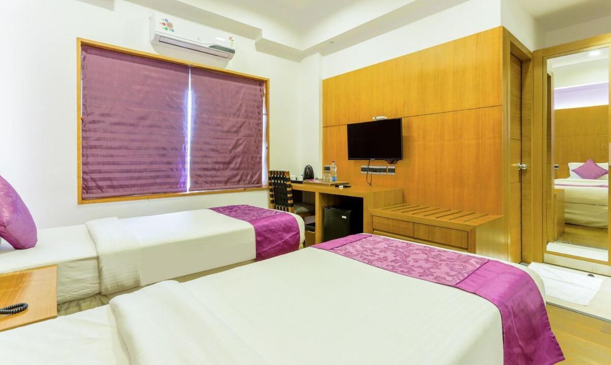 Medora Hotel 科泽科德 外观 照片