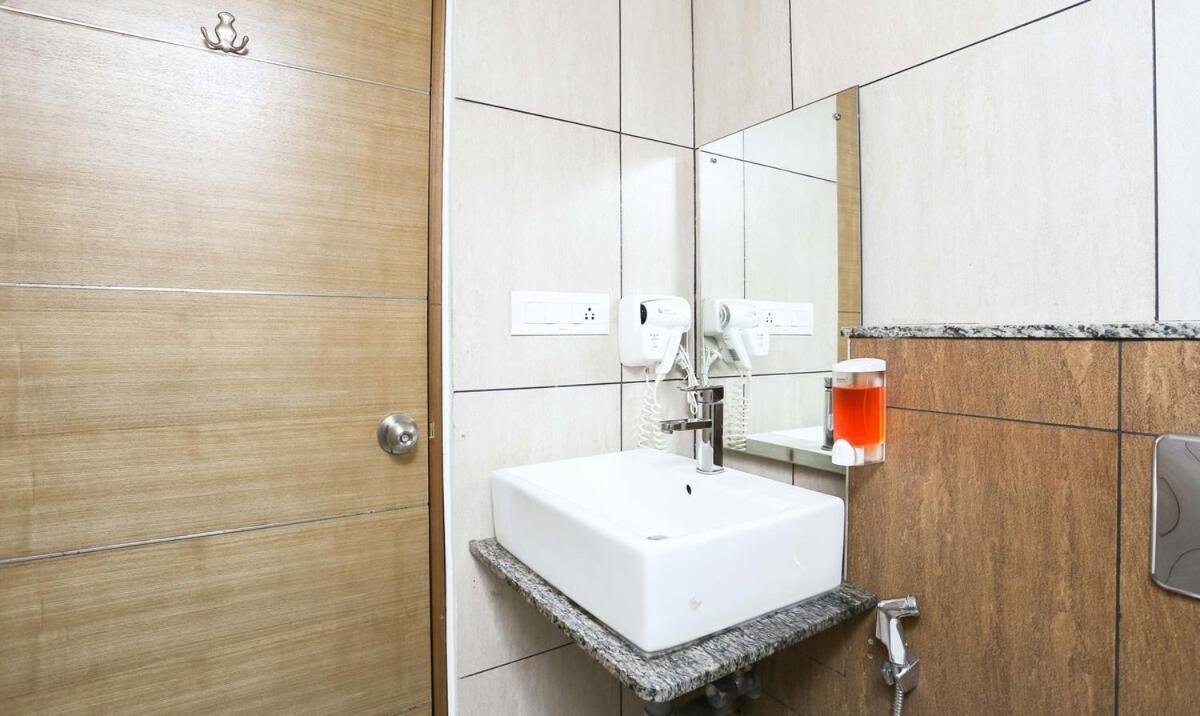 Medora Hotel 科泽科德 外观 照片